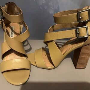 Tan heels steve madden